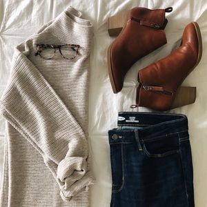 Old Navy Mock-neck Sweater